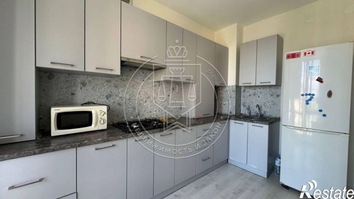 2-комн квартира Азовская ул, 2