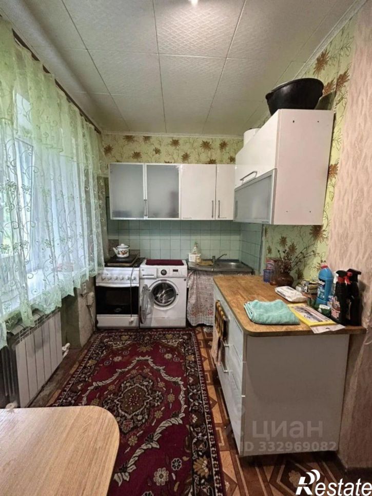 2-комн квартира ул Дзержинского, 140,  д. 140