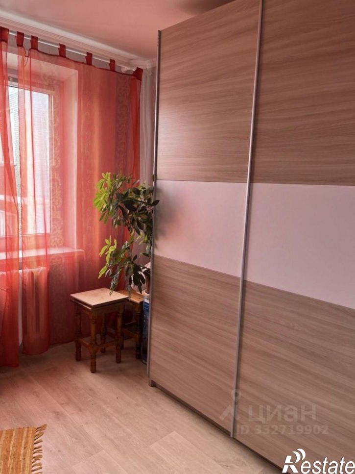 3-комн квартира Нижнекамск, улица Мурадьяна, 30