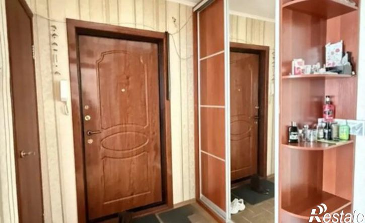 3-комн квартира Республика Татарстан (Татарстан), Нижнекамск, Спортивная улица, 13А