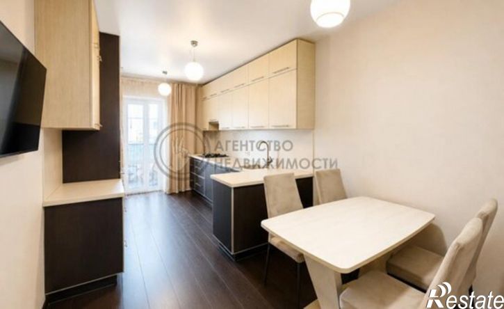 4-комн квартира Республика Татарстан (Татарстан), Казань, Чистопольская улица, 85