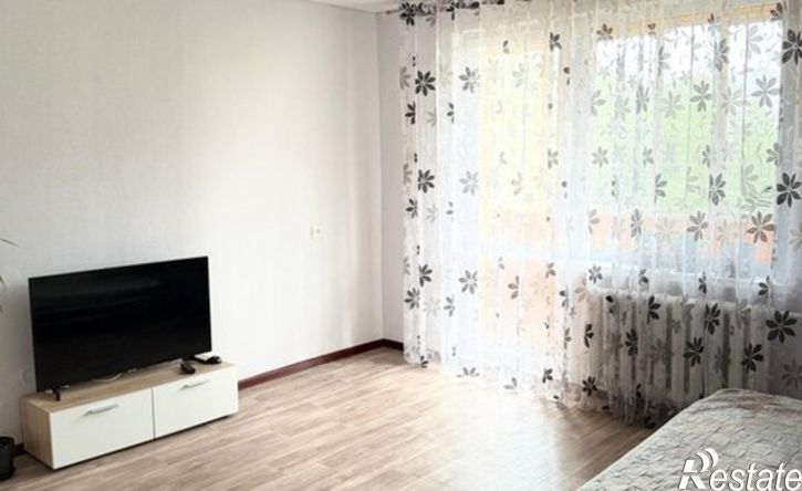 2-комн квартира Республика Татарстан (Татарстан), Нижнекамск, улица Кайманова, 11