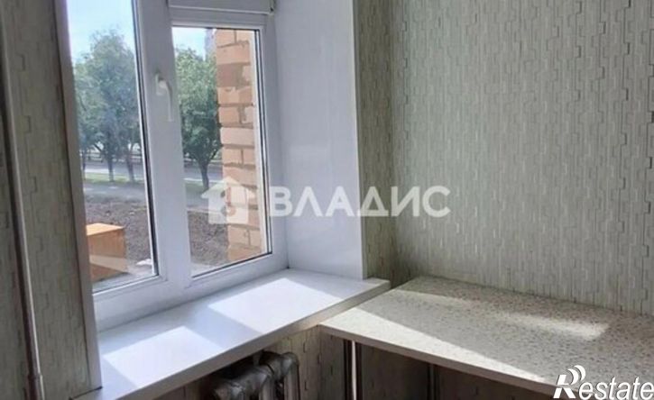 2-комн квартира Республика Татарстан (Татарстан), Нижнекамск, проспект Химиков, 64
