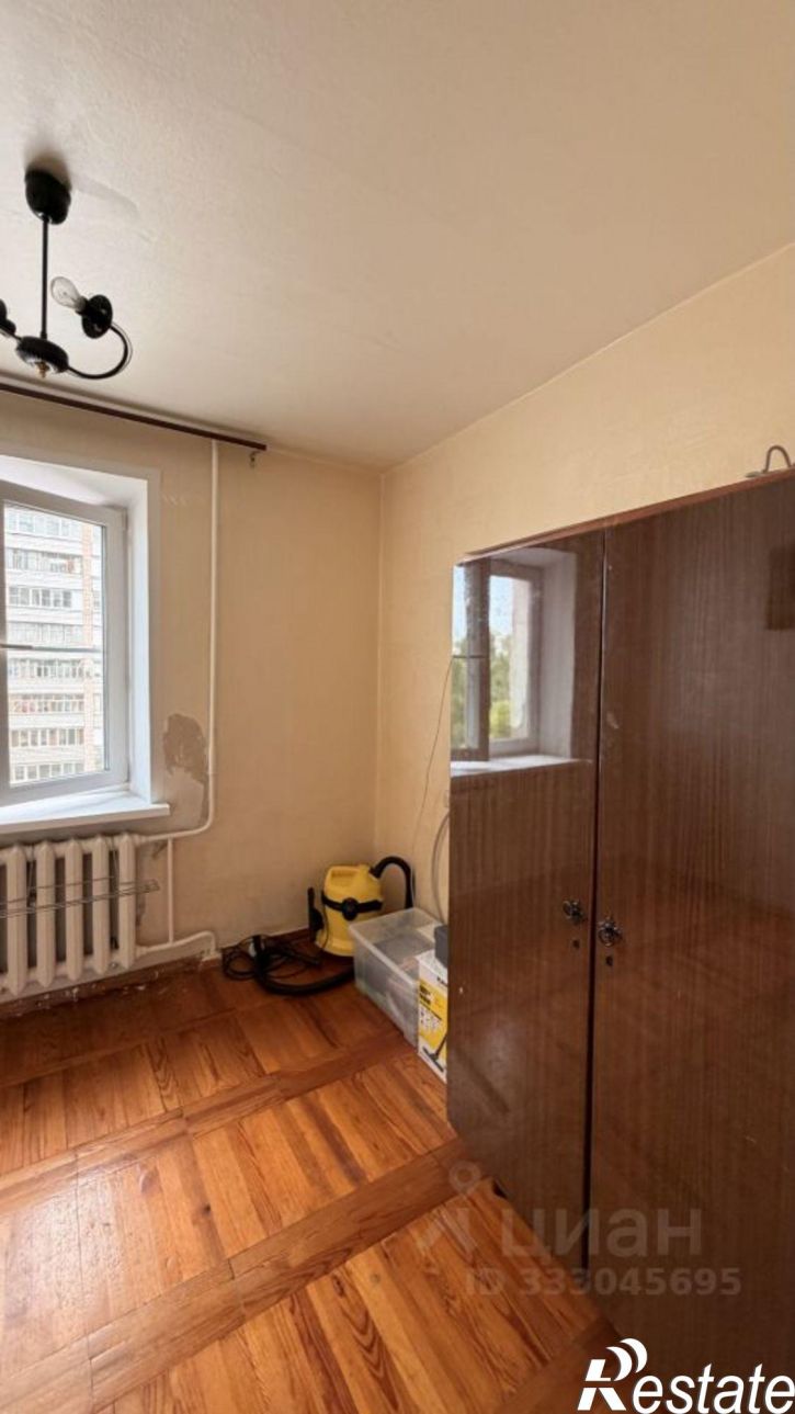 4-комн квартира Казань, улица Максимова