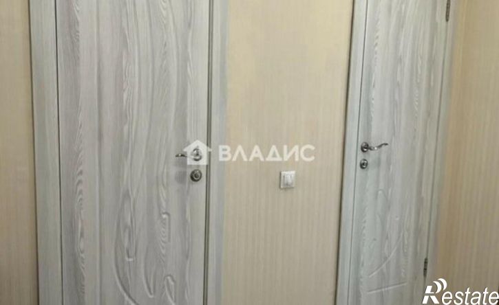 2-комн квартира Республика Татарстан (Татарстан), Нижнекамск, проспект Мира, 105
