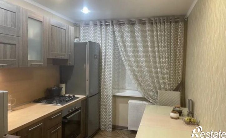 3-комн квартира Республика Татарстан (Татарстан), Нижнекамск, улица Рифката Гайнуллина, 14