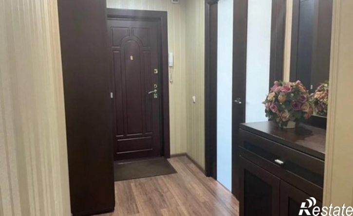 3-комн квартира Республика Татарстан (Татарстан), Нижнекамск, улица Рифката Гайнуллина, 14