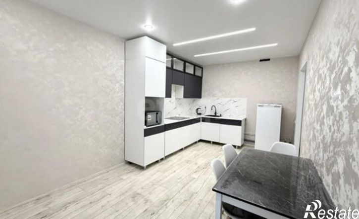 3-комн квартира Республика Татарстан (Татарстан), Казань, улица Михаила Миля, 7