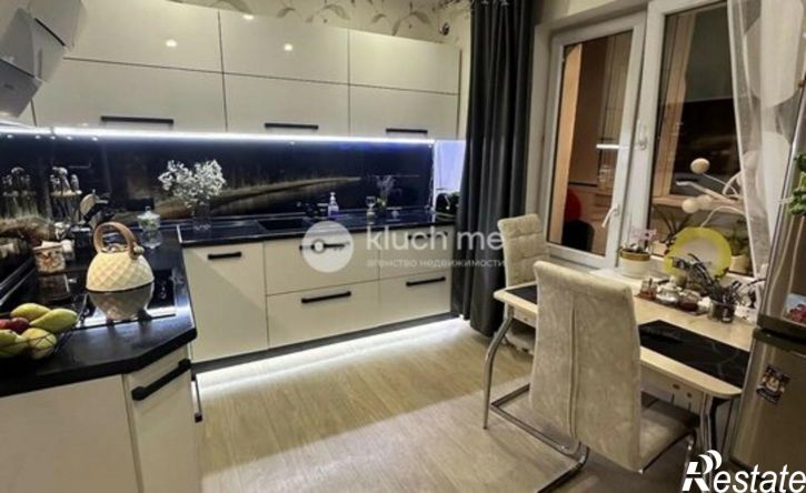 2-комн квартира Республика Татарстан (Татарстан), Казань, проспект Победы, 78