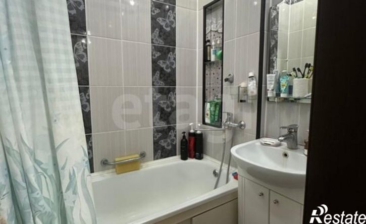 2-комн квартира Республика Татарстан (Татарстан), Нижнекамск, проспект Строителей, 48