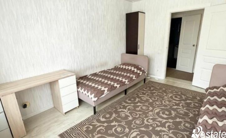 3-комн квартира Республика Татарстан (Татарстан), Зеленодольск, проспект Строителей, 12