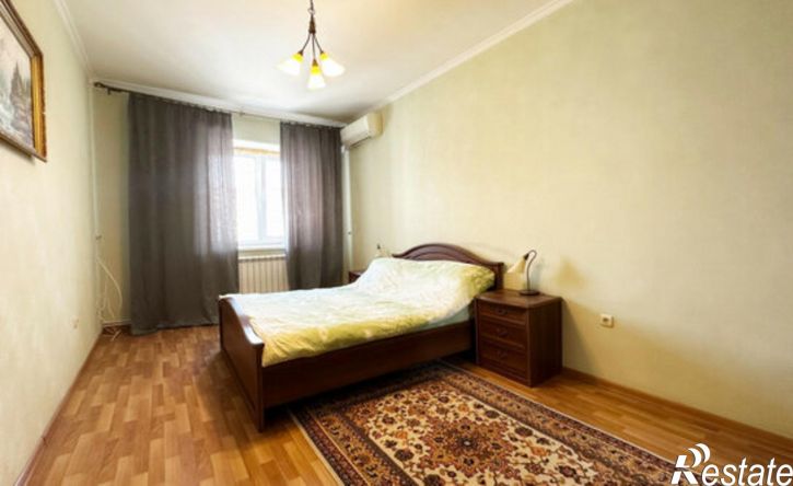 2-комн квартира Республика Татарстан (Татарстан), Казань, улица Академика Завойского, 11