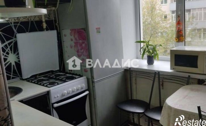 2-комн квартира Республика Татарстан (Татарстан), Казань, улица Лейтенанта Красикова, 4