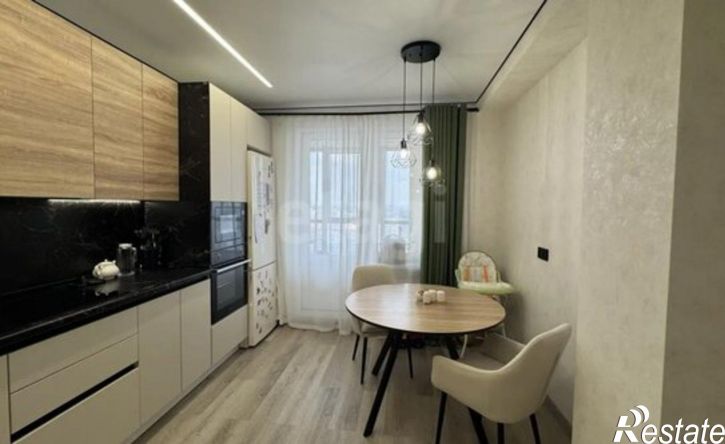 2-комн квартира Республика Татарстан (Татарстан), Набережные Челны, улица Шамиля Усманова, 3Б