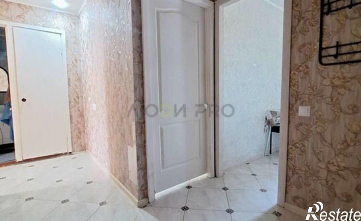 2-комн квартира Республика Татарстан (Татарстан), Набережные Челны, посёлок ЗЯБ, улица Хади Такташа, 17