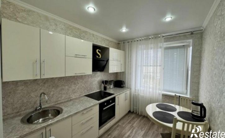 3-комн квартира Республика Татарстан (Татарстан), Нижнекамск, проспект Химиков, 20
