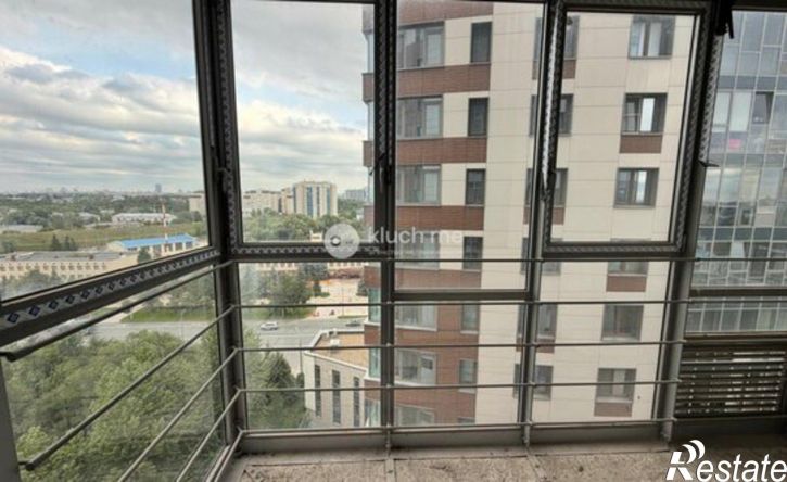 3-комн квартира Республика Татарстан (Татарстан), Казань, улица Оренбургский Тракт, 8Д