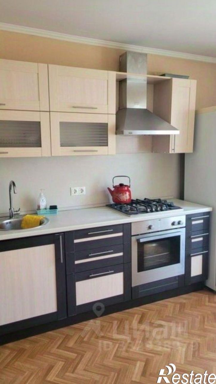 2-комн квартира Комиссара Габишева, 29