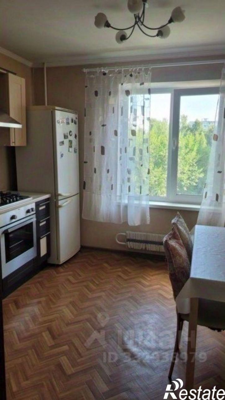 2-комн квартира Комиссара Габишева, 29