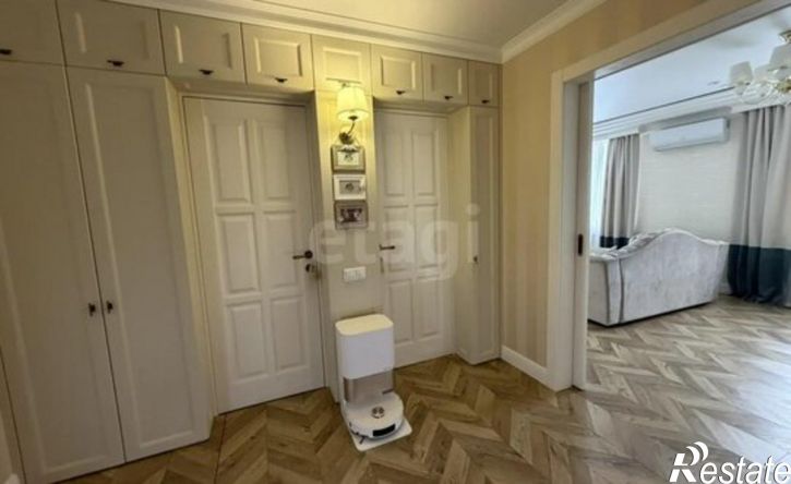 3-комн квартира Республика Татарстан (Татарстан), Набережные Челны, улица Е.Н. Батенчука, 35