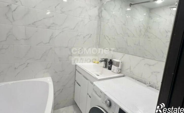 2-комн квартира Республика Татарстан (Татарстан), Нижнекамск, проспект Мира, 23