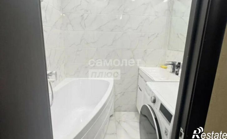 2-комн квартира Республика Татарстан (Татарстан), Нижнекамск, проспект Мира, 23