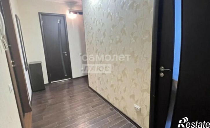 2-комн квартира Республика Татарстан (Татарстан), Нижнекамск, проспект Мира, 23