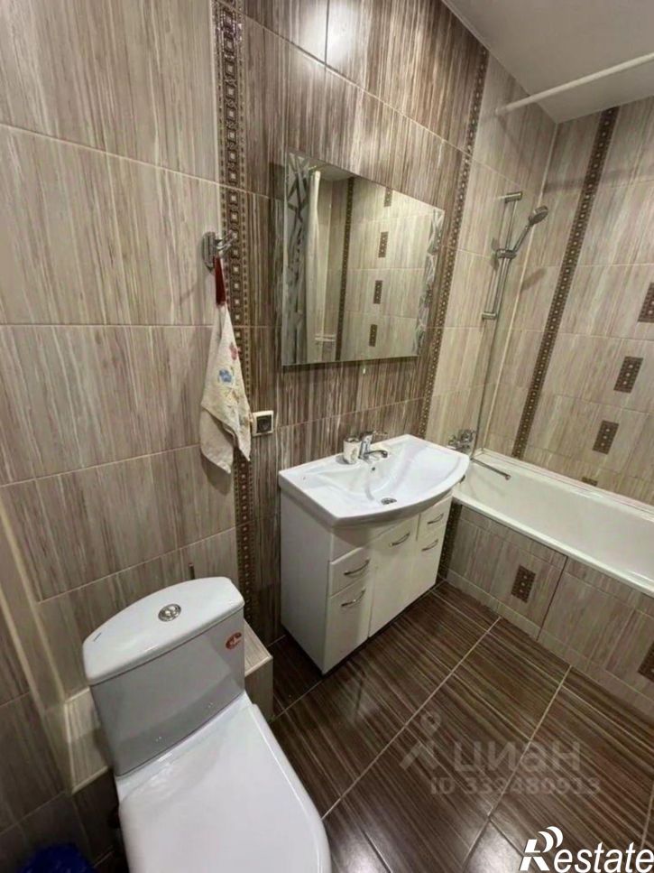 2-комн квартира Тыныч, 3