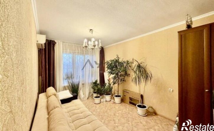 3-комн квартира Республика Татарстан (Татарстан), Набережные Челны, улица Академика Королёва, 14/70