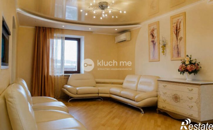 4-комн квартира Республика Татарстан (Татарстан), Казань, улица Адоратского, 66А