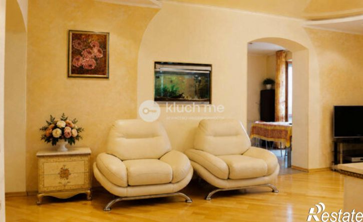 4-комн квартира Республика Татарстан (Татарстан), Казань, улица Адоратского, 66А