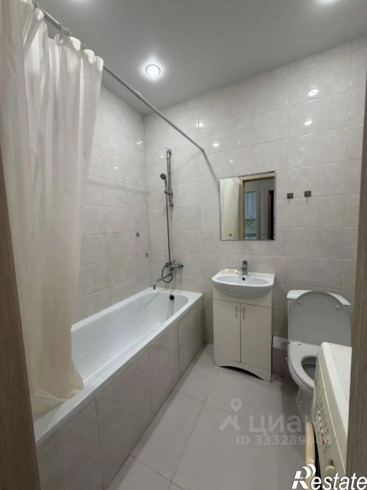 1-комн квартира Казань, улица Умырзая, 10