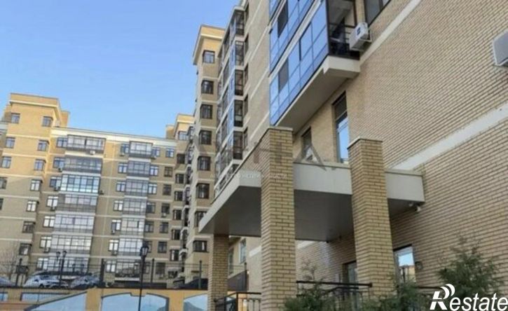 3-комн квартира Республика Татарстан (Татарстан), Набережные Челны, проспект Вахитова, 54Г