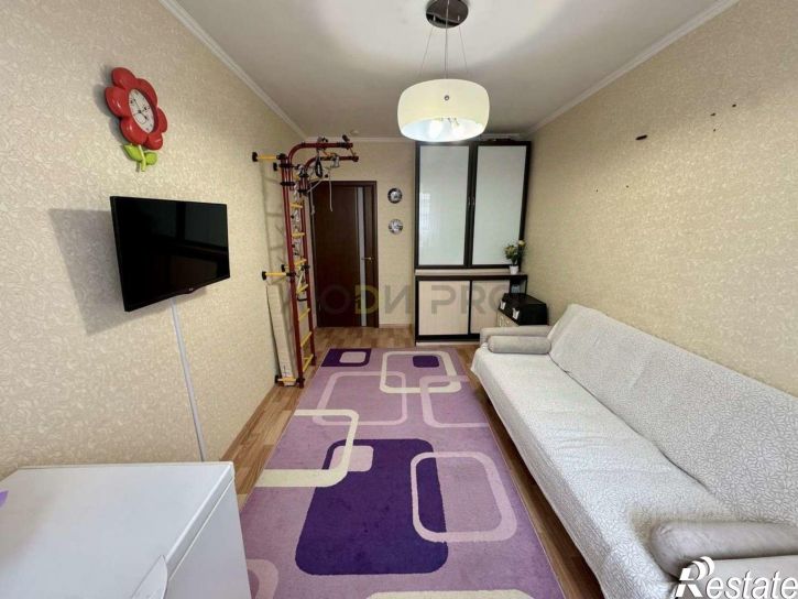 3-комн квартира улица Раскольникова,дом 23