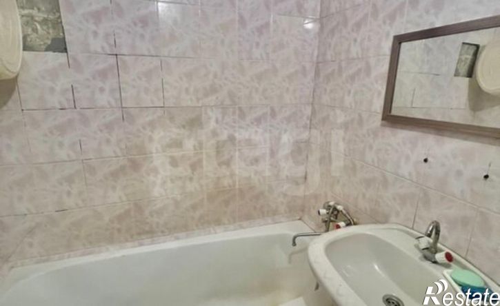 3-комн квартира Республика Татарстан (Татарстан), Казань, улица Сафиуллина, 50