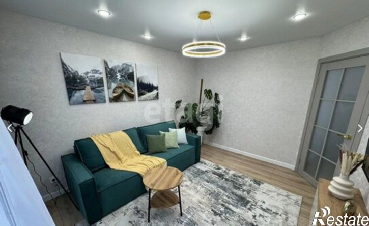 2-комн квартира Республика Татарстан (Татарстан), Набережные Челны, улица Шамиля Усманова, 136/47
