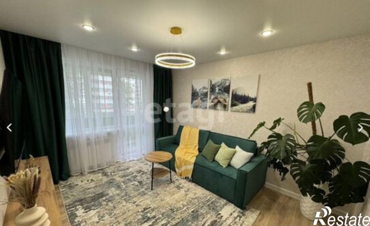 2-комн квартира Республика Татарстан (Татарстан), Набережные Челны, улица Шамиля Усманова, 136/47