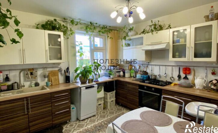 1-комн квартира Республика Татарстан (Татарстан), Зеленодольск, проспект Строителей, 20А