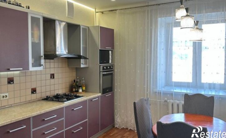 3-комн квартира Республика Татарстан (Татарстан), Казань, улица Гарифа Ахунова, 22