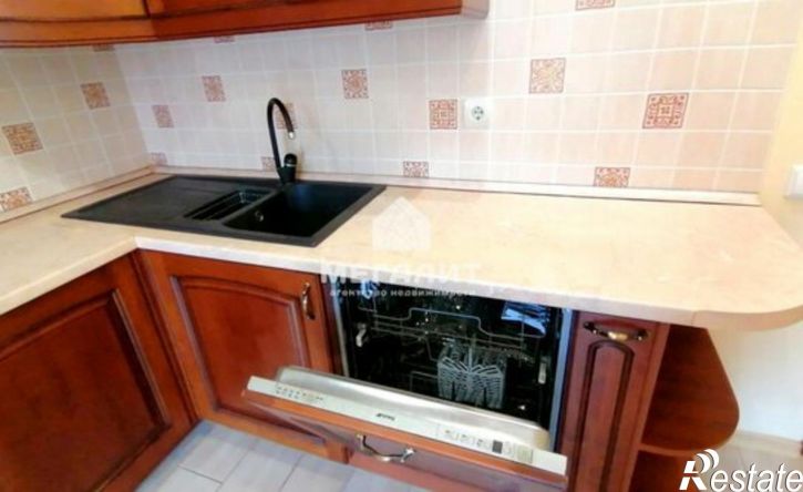 3-комн квартира Республика Татарстан (Татарстан), Казань, Чистопольская улица, 74