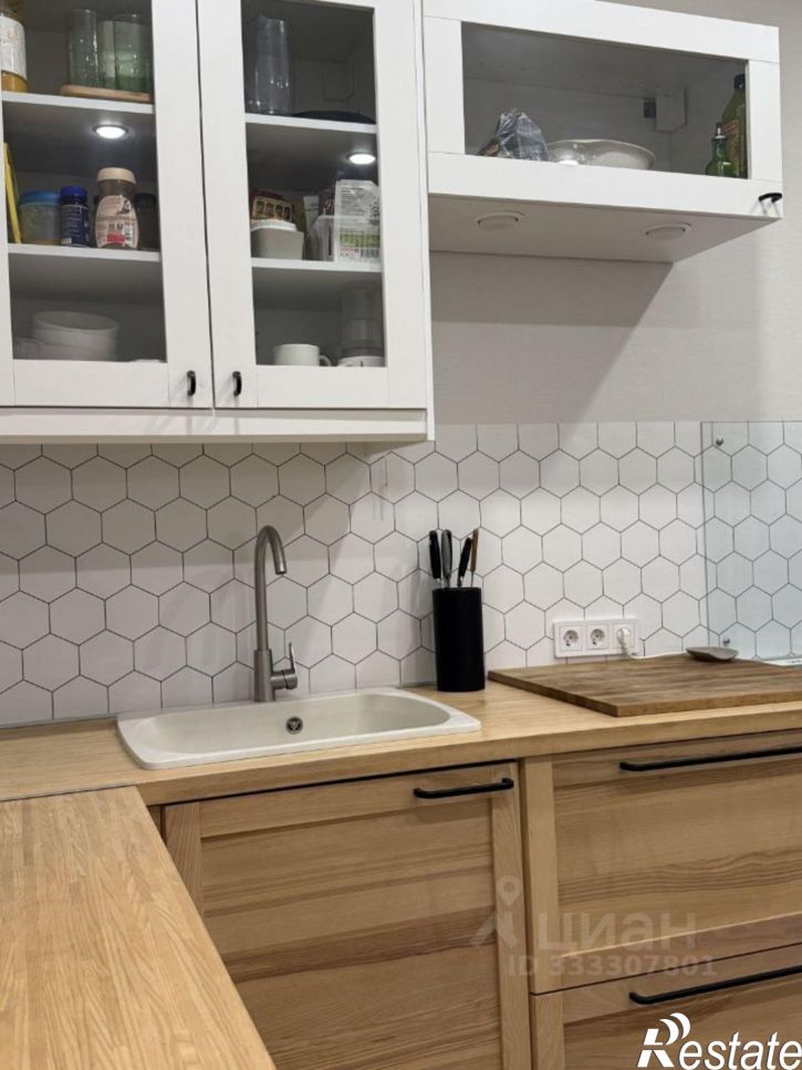 1-комн квартира Казань, улица Серова, 50к1