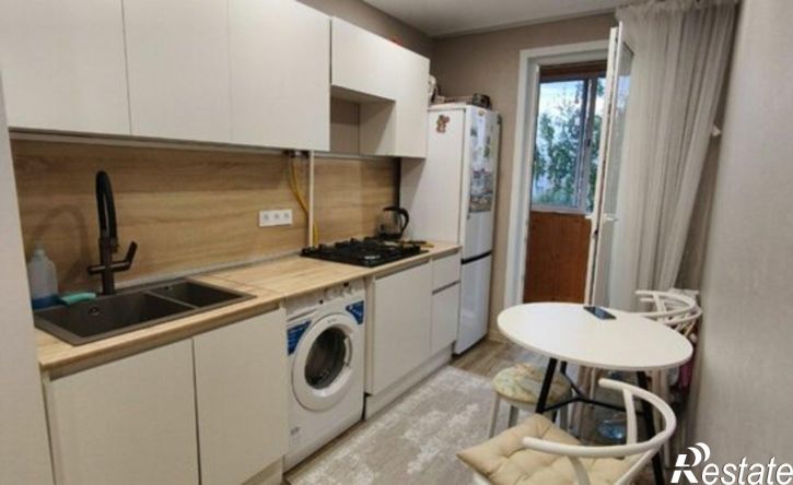 2-комн квартира Республика Татарстан (Татарстан), Нижнекамск, улица Менделеева, 2А