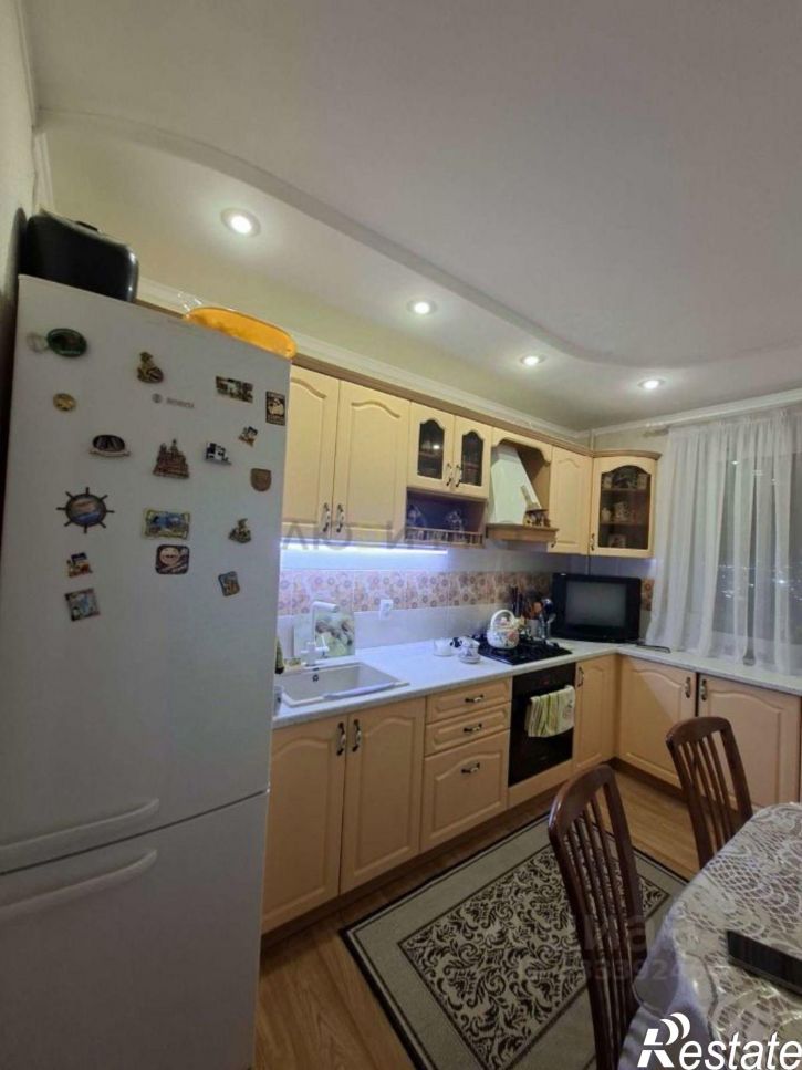 2-комн квартира улица Ш.Усманова,дом 2