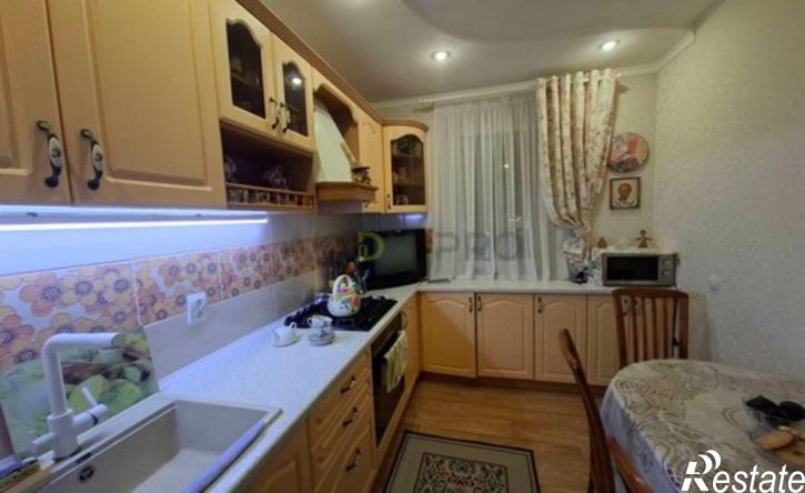 2-комн квартира Республика Татарстан (Татарстан), Набережные Челны, улица Шамиля Усманова, 2