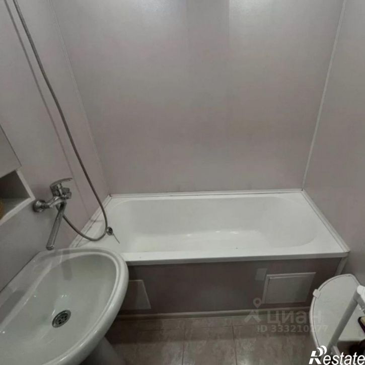 2-комн квартира ул Королева, 8,  д. 8