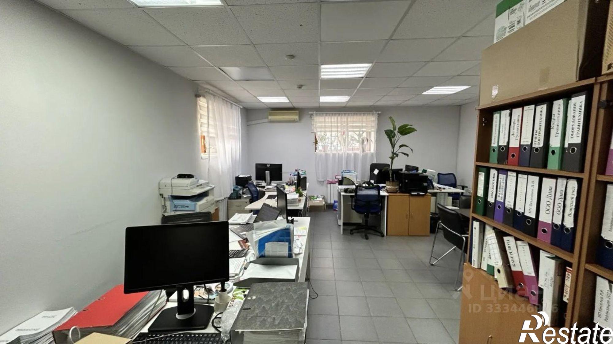 Сдать офис, помещение под офис за 112 542 рублей на Казань