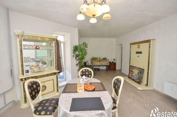 3-комн квартира Казань, улица Зур Урам