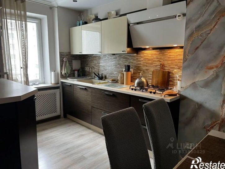 5-комн квартира Казань, улица Четаева, 36