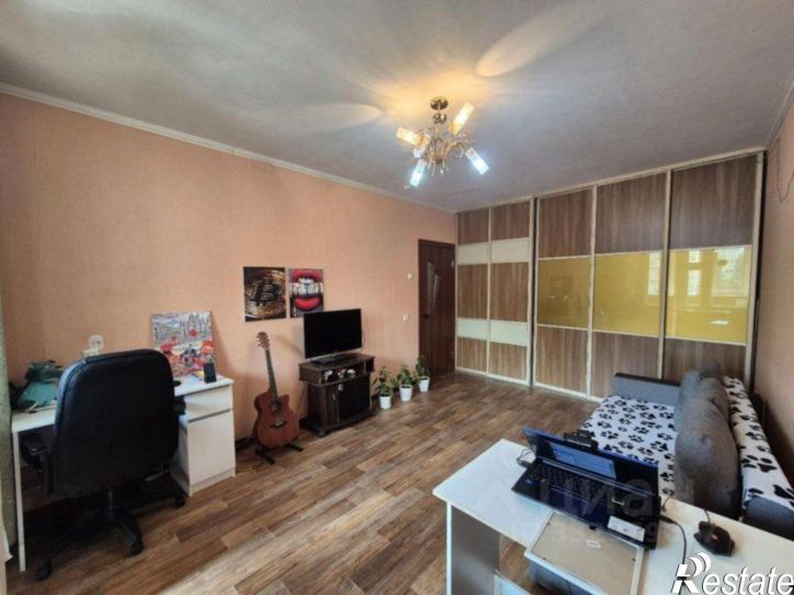 1-комн квартира Юлиуса Фучика, 86