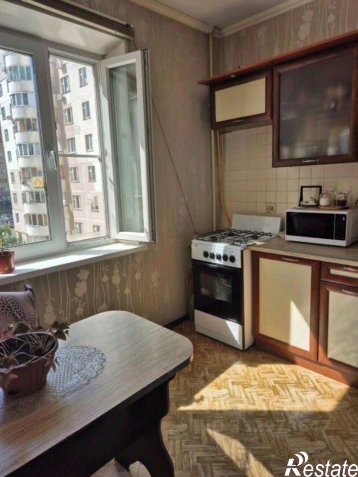 1-комн квартира Юлиуса Фучика, 86